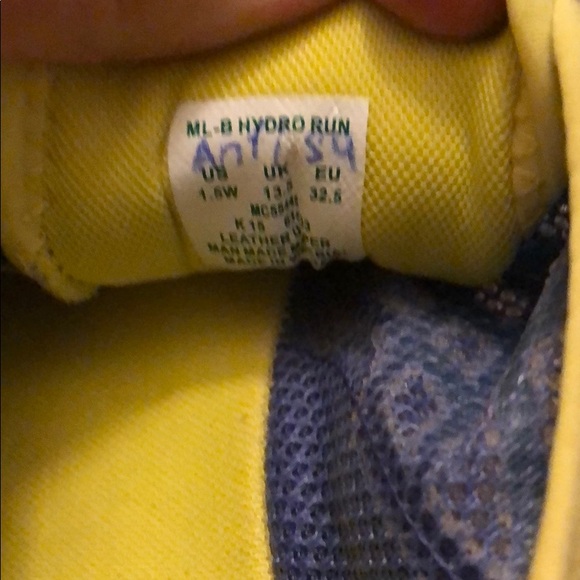 Merrell - Picture 4 of 4